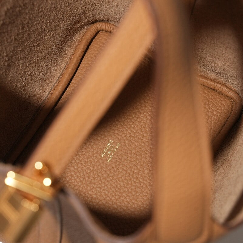 Hermès Biscuit Clemence Picotin Lock 18 Gold Hardware