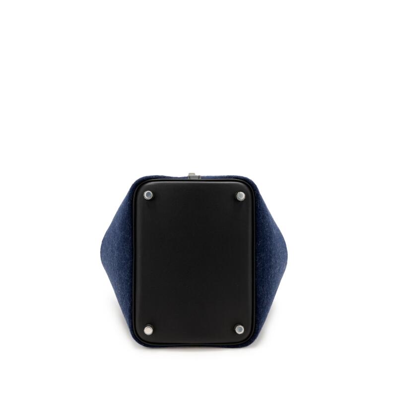 Hermès Bleu Nuit Feutre Wool and Black Swift Picotin Lock 18 PM Palladium Hardware
