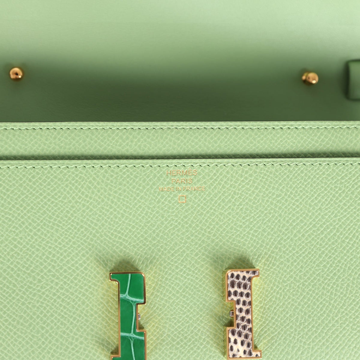 Hermès Constance Wallet To Go Vert Criquet Epsom-textured Faux Leather Marquette Gold Hardware