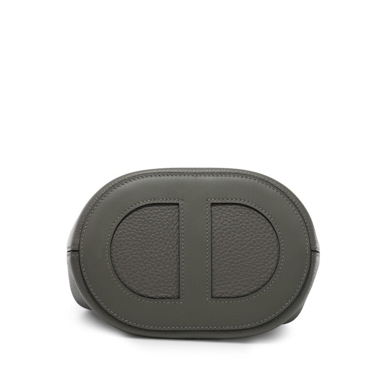 Hermès In-The-Loop 18 Gris Meyer Clemence and Swift Gold Hardware