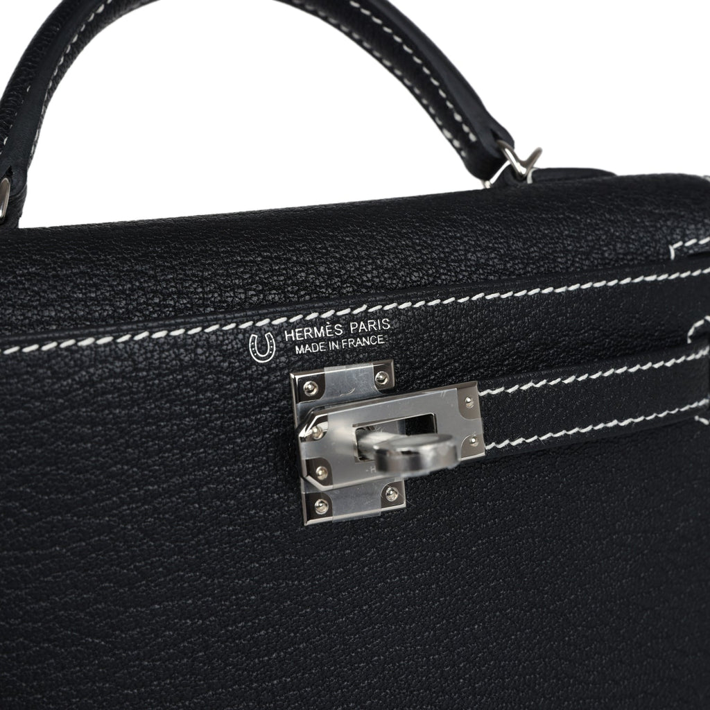 Hermès Special Order (HSS) Kelly Sellier 20 Black Chevre Mysore Palladium Hardware