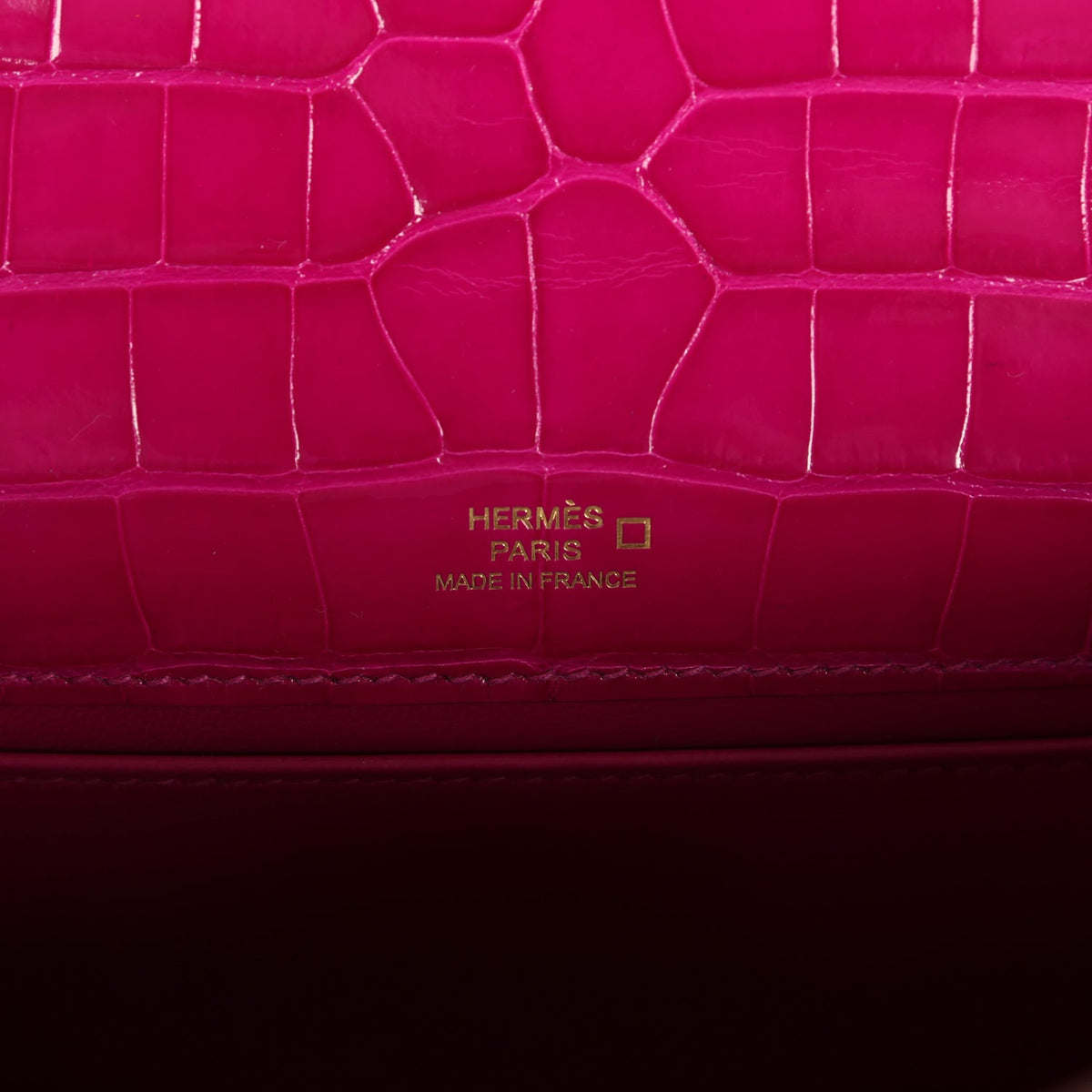 Hermès Kelly Pochette Rose Scheherazade Shiny Faux Leather Gold Hardware