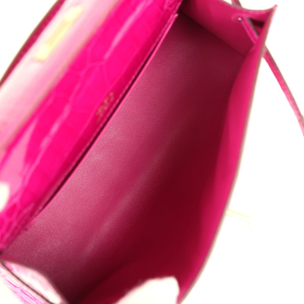 Hermès Kelly Pochette Rose Scheherazade Shiny Faux Leather Gold Hardware