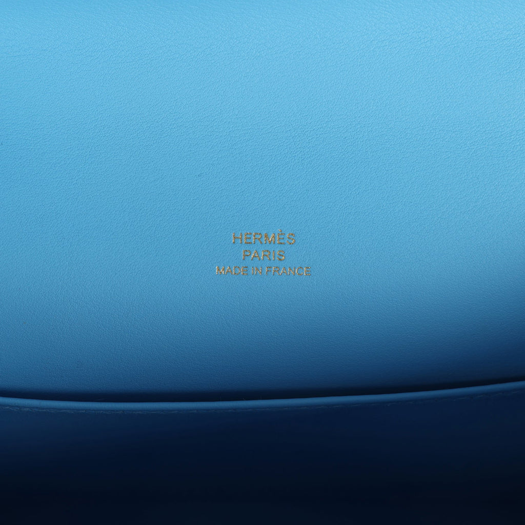 Hermès Kelly Pochette Celeste Swift Gold Hardware