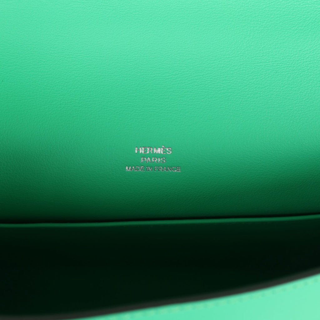 Hermès Kelly Pochette Vert Comics Swift Palladium Hardware