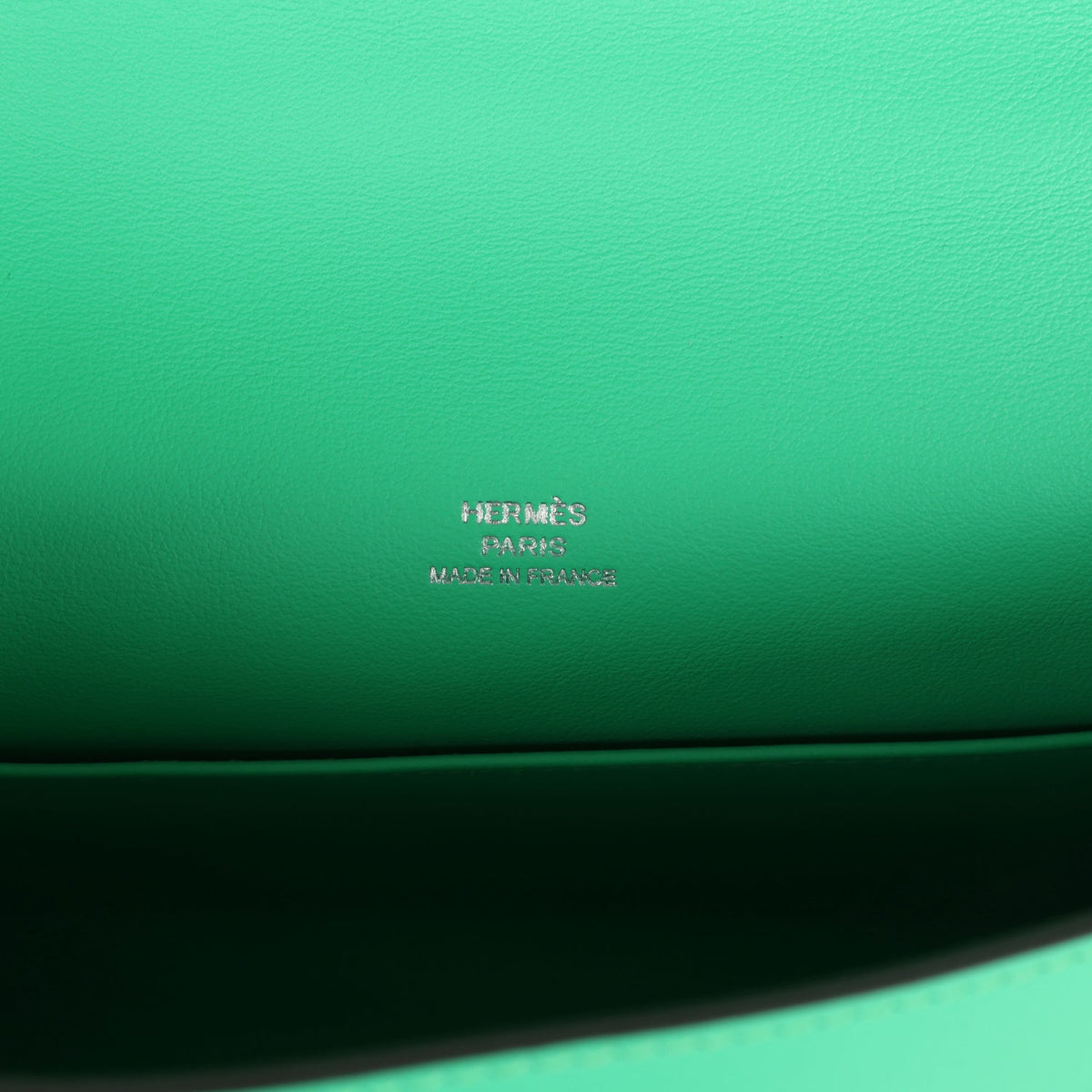 Hermès Kelly Pochette Vert Comics Swift Palladium Hardware