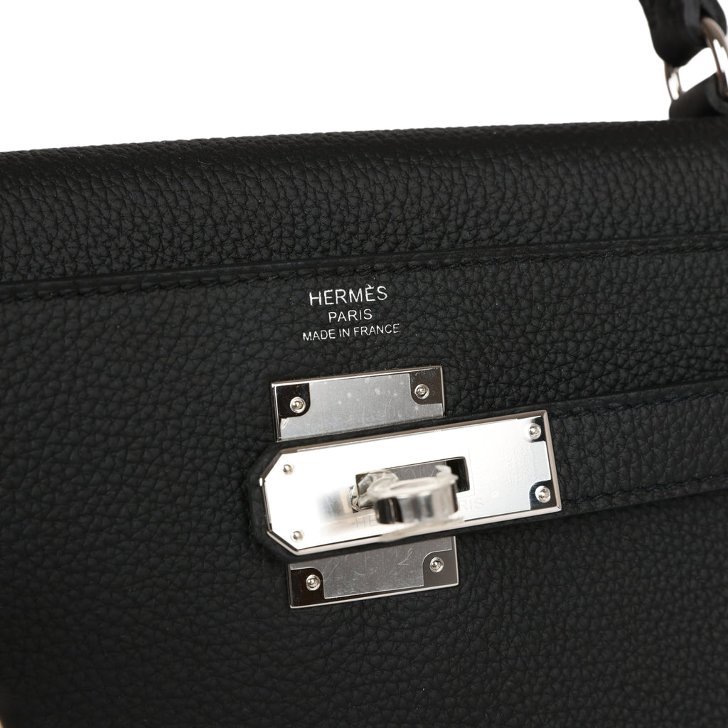 Hermès Kelly Retourne 28 Black Togo Palladium Hardware