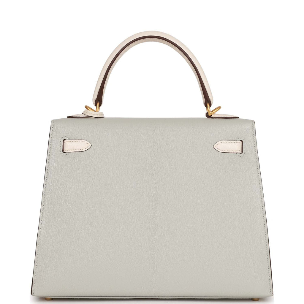Hermès Special Order (HSS) Kelly Sellier 25 Gris Perle and Nata Chevre Brushed Gold Hardware