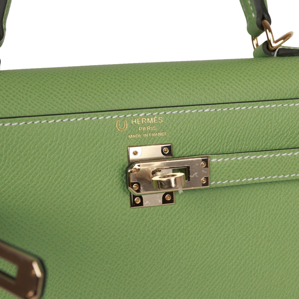 Hermès Special Order (HSS) Kelly Sellier 25 Vert Criquet Epsom Permabrass Hardware