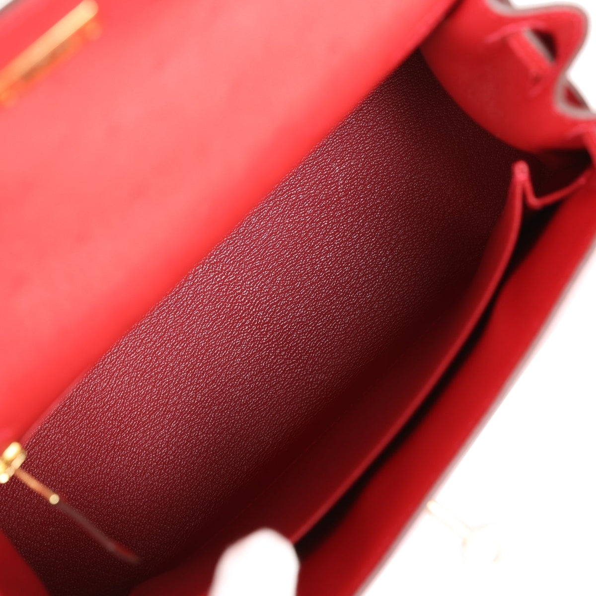Hermès Special Order (HSS) Kelly Sellier 25 Rouge Vif Verso Ostrich Gold Hardware