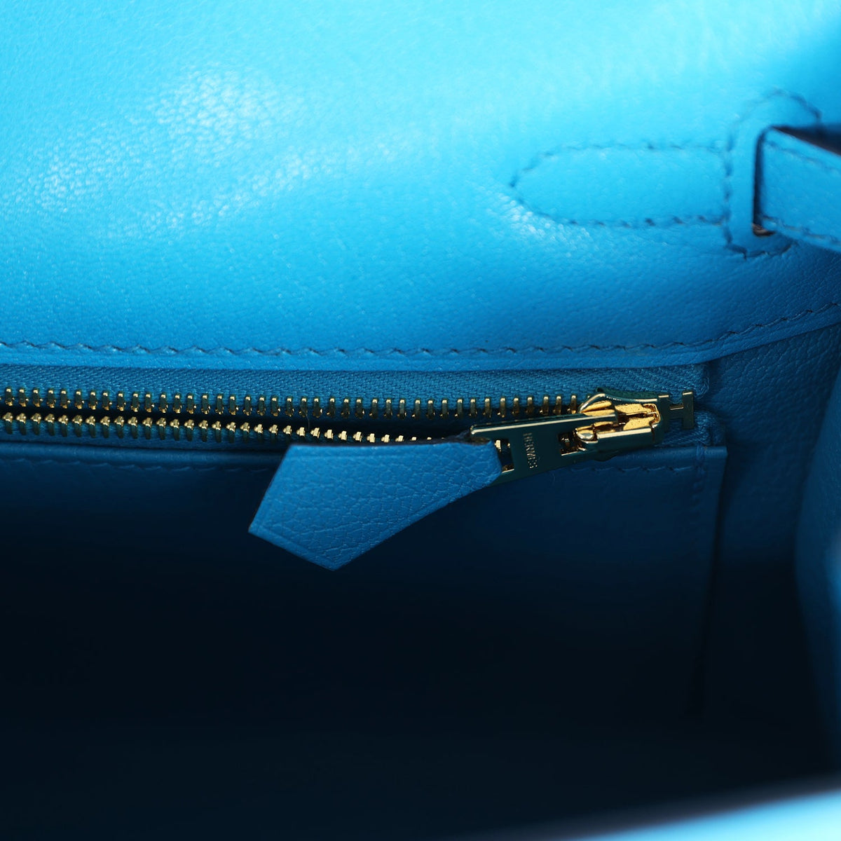 Hermès Kelly Sellier 25 Bleu Frida Chevre Gold Hardware