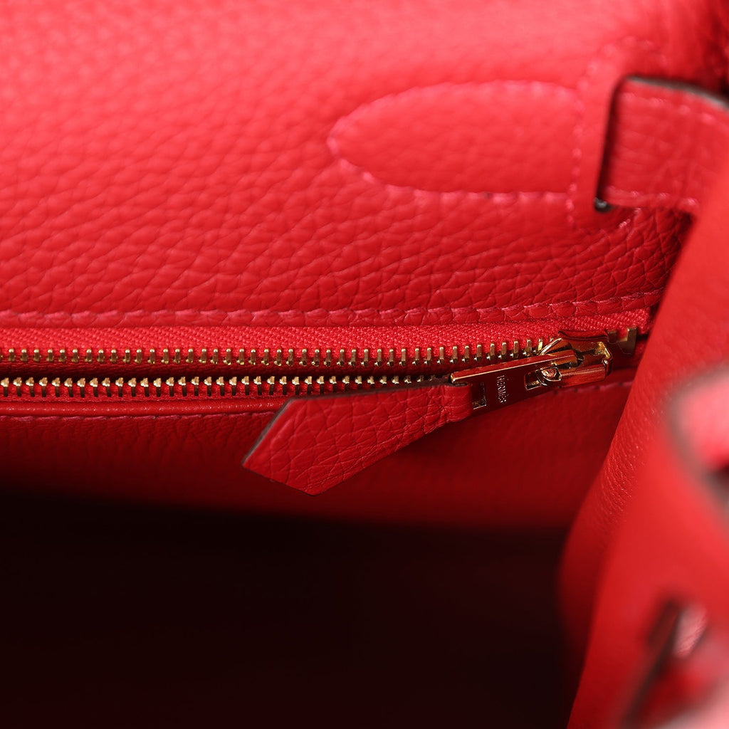Hermès Kelly Retourne 28 Vermillion Clemence Gold Hardware