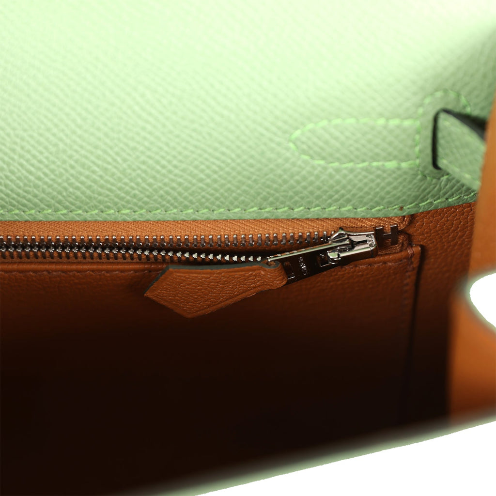 Hermès Special Order (HSS) Kelly Sellier 25 Vert Criquet Verso Epsom Palladium Hardware