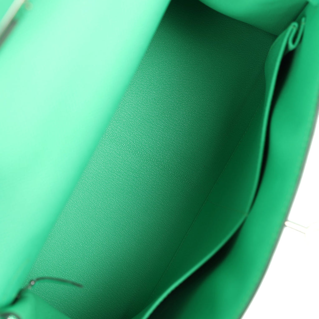 Hermès Kelly Sellier 28 Vert Comics Epsom Palladium Hardware