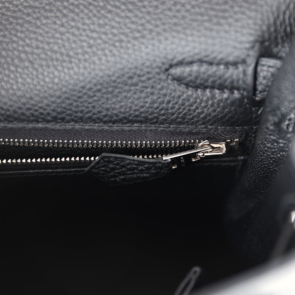 Hermès Kelly Retourne 25 Black Togo Palladium Hardware