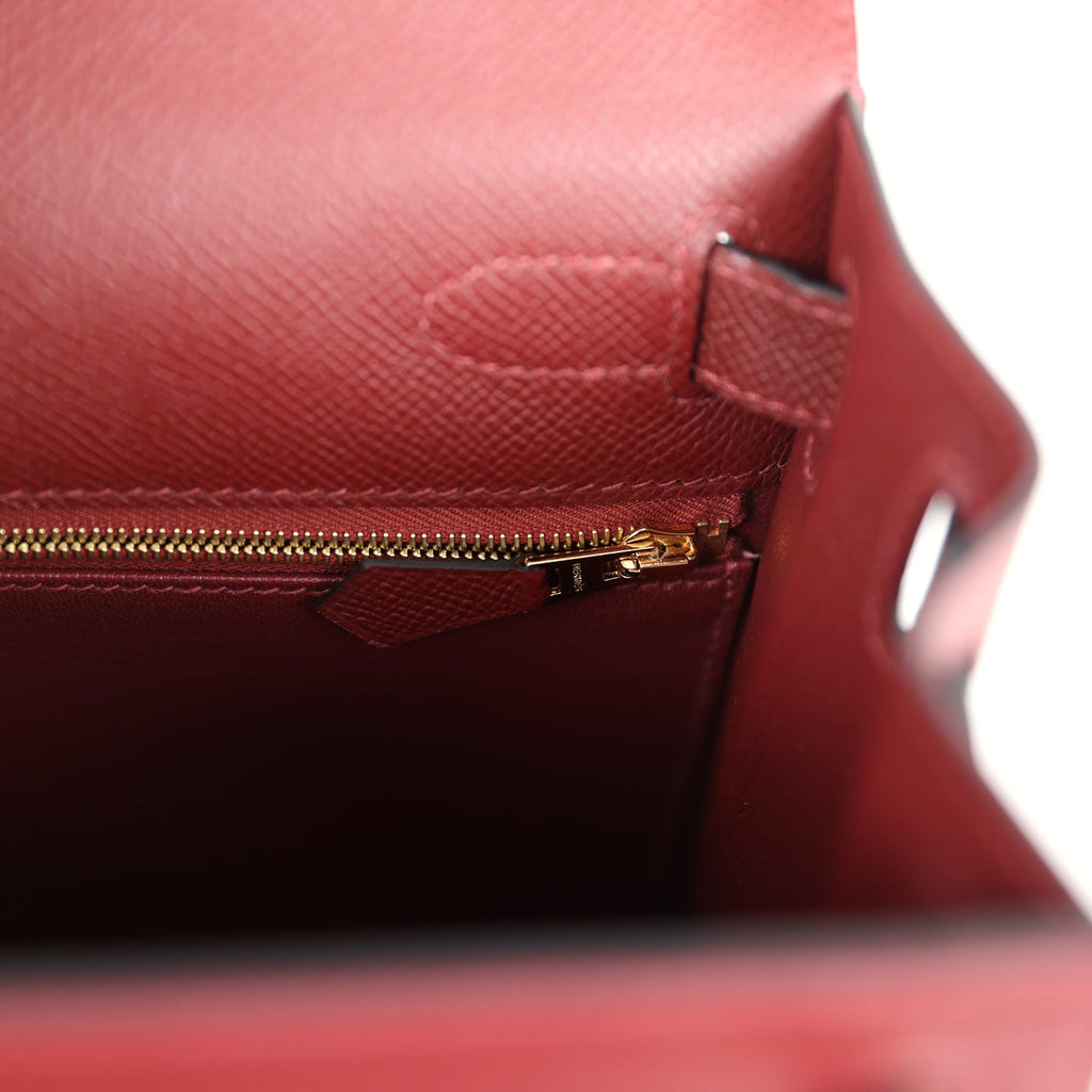 Hermès Kelly Sellier 28 Rouge H Epsom Gold Hardware