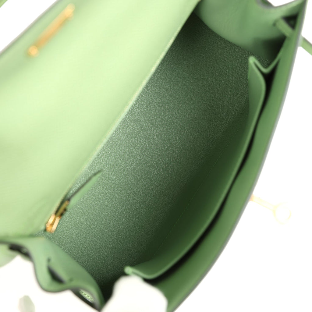 Hermès Kelly Sellier 25 Vert Criquet Epsom Gold Hardware