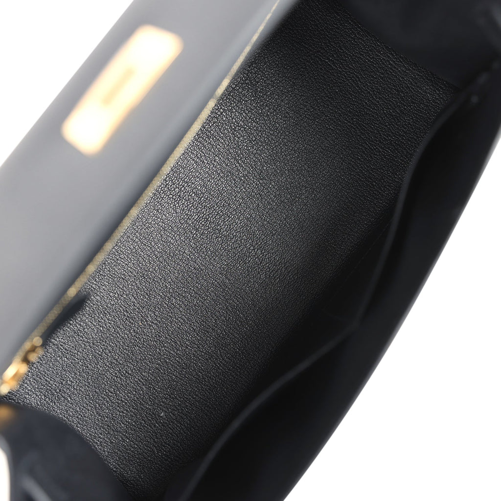 Hermès Kelly Sellier 28 Black Epsom Gold Hardware