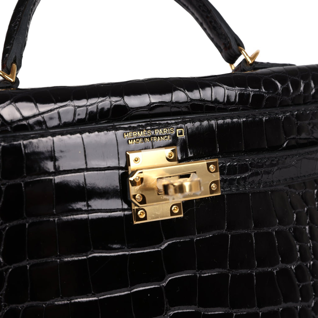 Hermès Kelly Sellier 20 Black Shiny Faux Leather Gold Hardware
